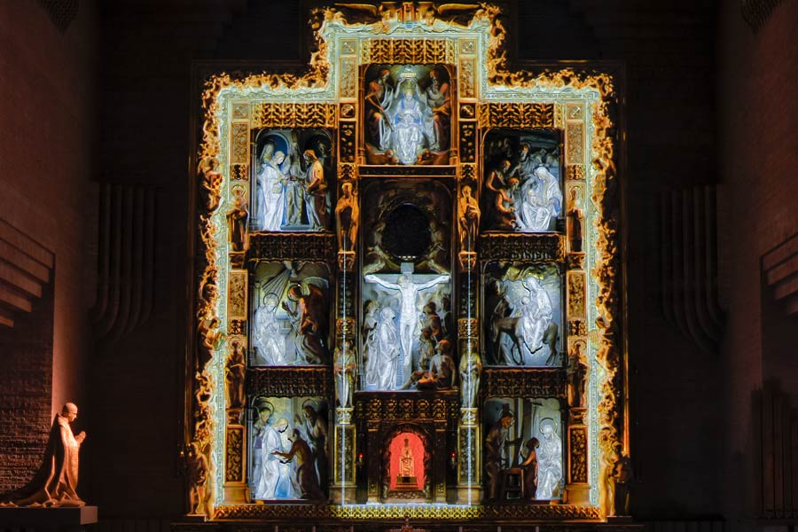 Video-mapping-de-Torreciudad.jpg